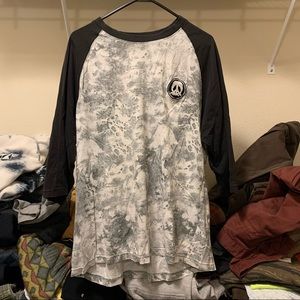 Gnarly Clothing | Tie dye baseball style tee | Well loved blems